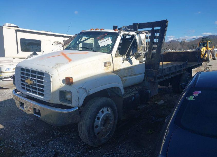 Photo 2 of 2002 Chevrolet C-series C6H042 (VIN 1GBK6H1C52J505595)