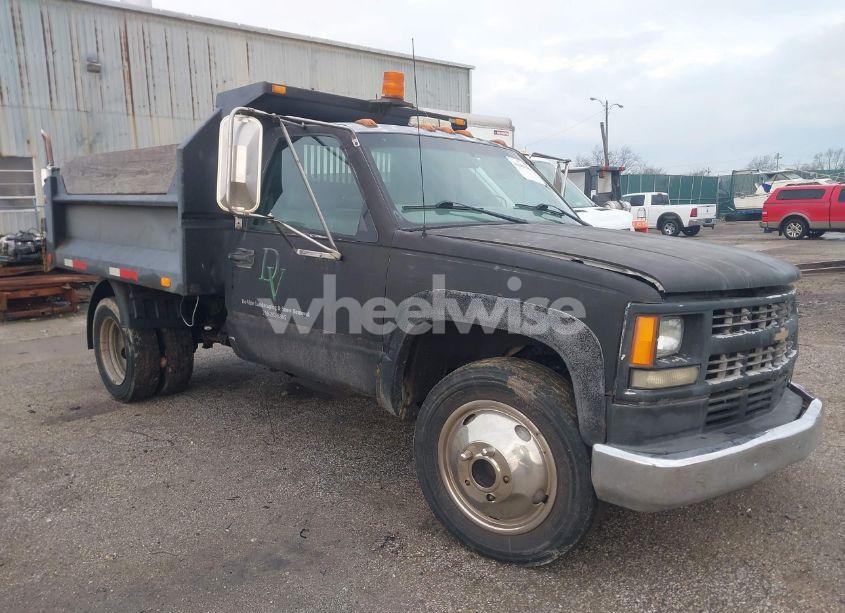 2000 Chevrolet C3500 HD CHASSIS (VIN 1GBKC34F7YF505532) main photo