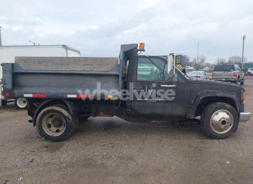 Photo 13 of 2000 Chevrolet C3500 HD CHASSIS (VIN 1GBKC34F7YF505532)