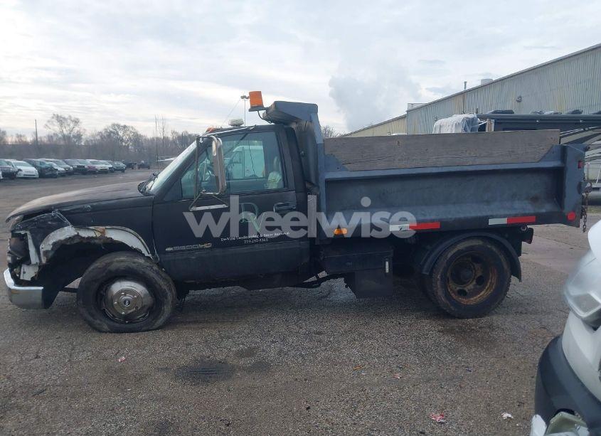 Photo 14 of 2000 Chevrolet C3500 HD CHASSIS (VIN 1GBKC34F7YF505532)