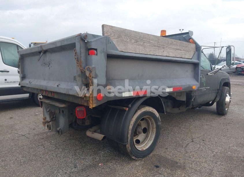 Photo 4 of 2000 Chevrolet C3500 HD CHASSIS (VIN 1GBKC34F7YF505532)