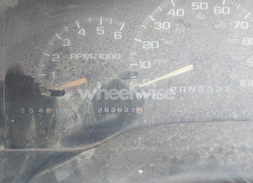 Photo 7 of 2000 Chevrolet C3500 HD CHASSIS (VIN 1GBKC34J4YF435136)