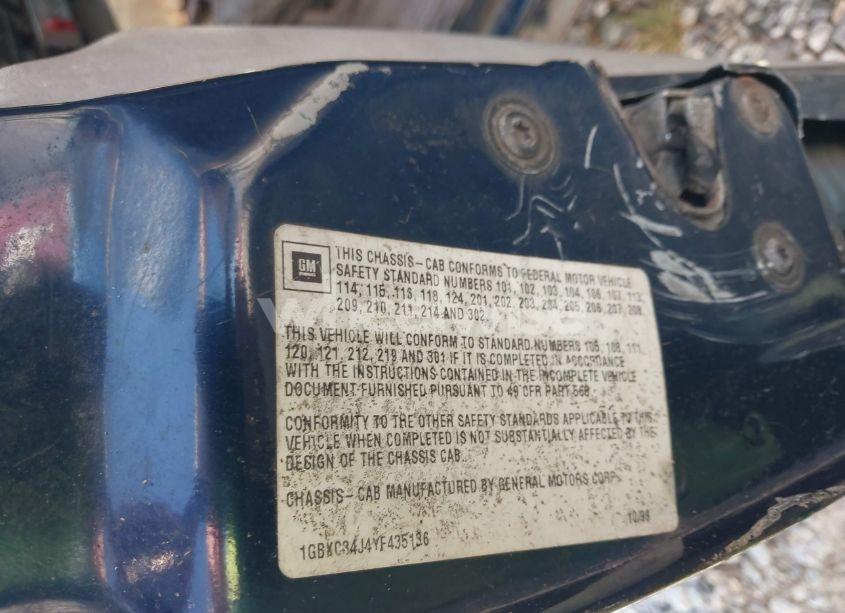 Photo 9 of 2000 Chevrolet C3500 HD CHASSIS (VIN 1GBKC34J4YF435136)