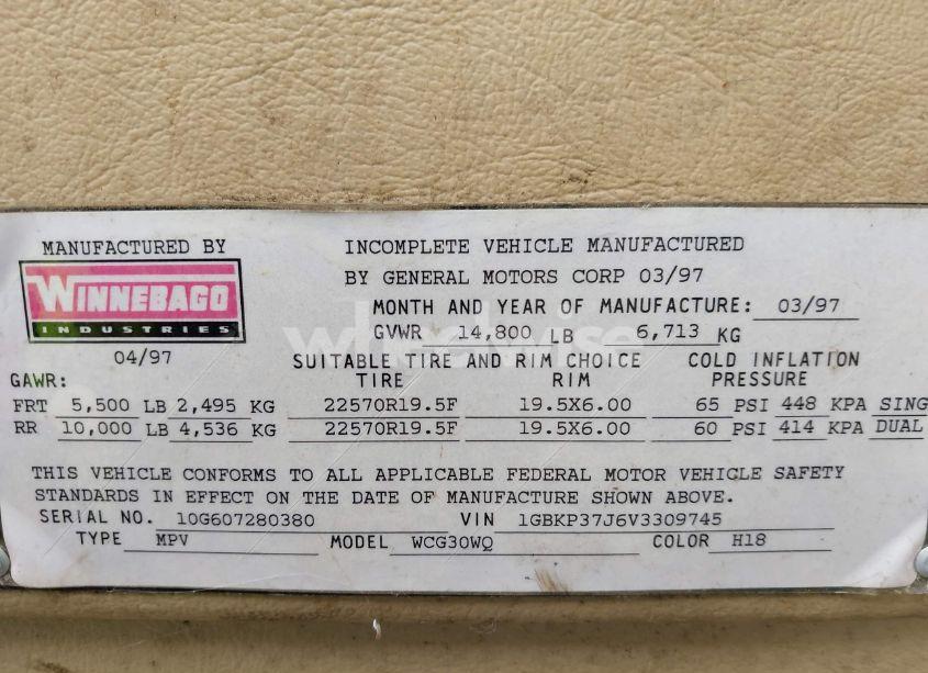 Photo 9 of 1997 Chevrolet P30 (VIN 1GBKP37J6V3309745)
