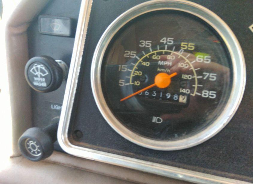 Photo 7 of 1990 Fleetwood Sp30 (VIN 1GBKP37N0L3314200)