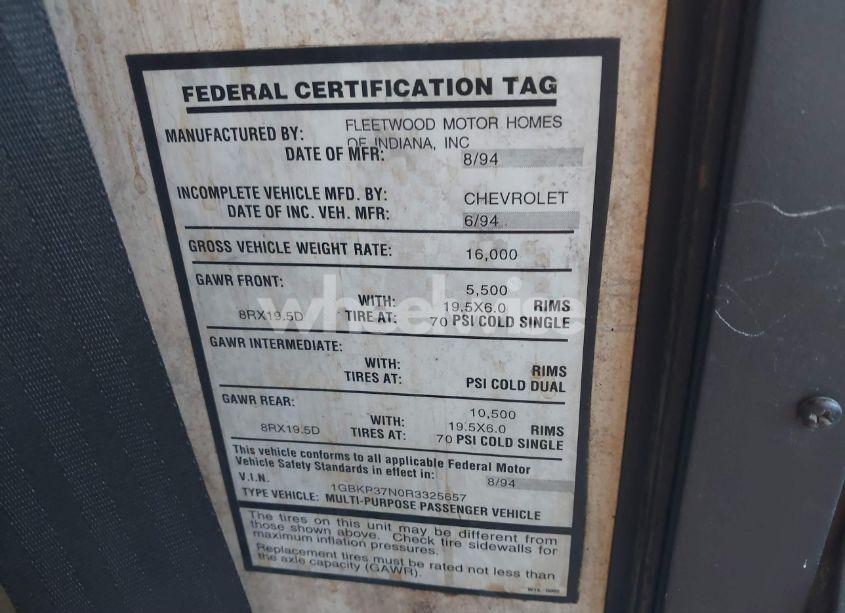 Photo 9 of 1994 Chevrolet P30 (VIN 1GBKP37N0R3325657)