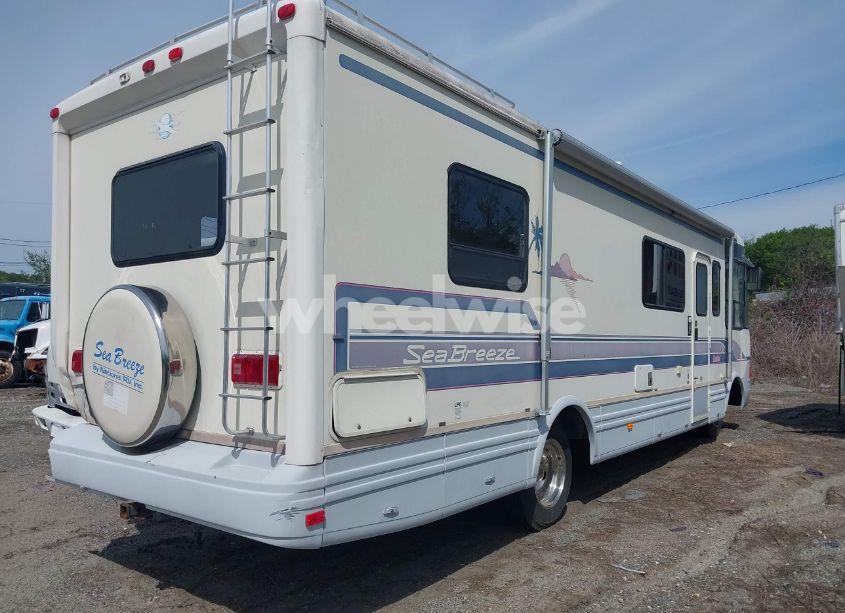 Photo 4 of 1994 Chevrolet National RV SEABREEZE (VIN 1GBKP37N3R3300249)