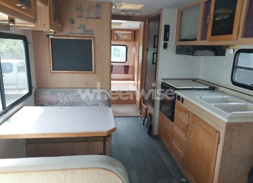 Photo 8 of 1994 Chevrolet National RV SEABREEZE (VIN 1GBKP37N3R3300249)