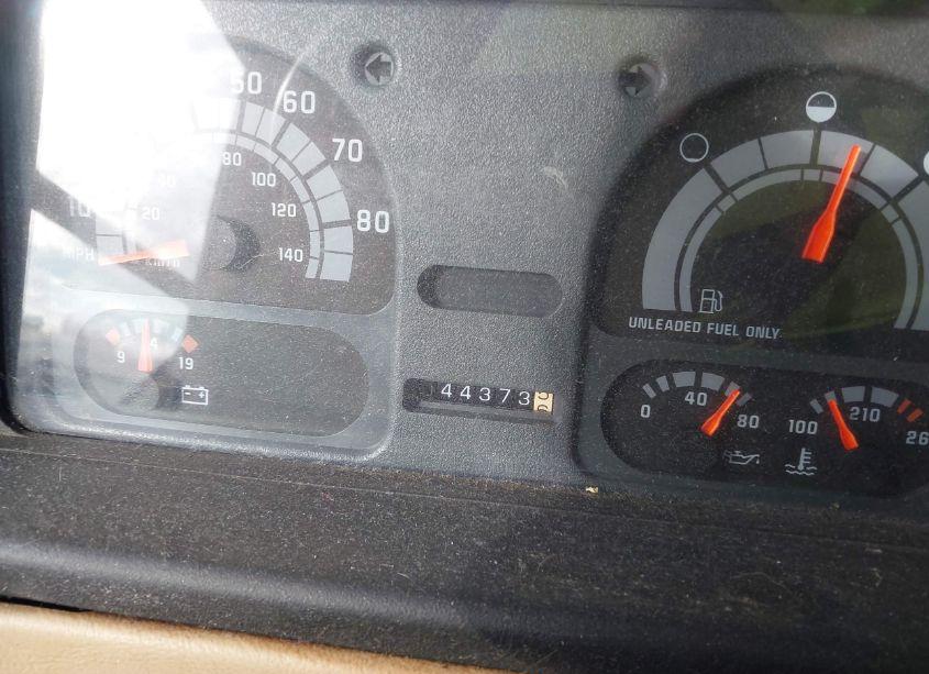 Photo 7 of 1994 Chevrolet P30 (VIN 1GBKP37N4R3310529)