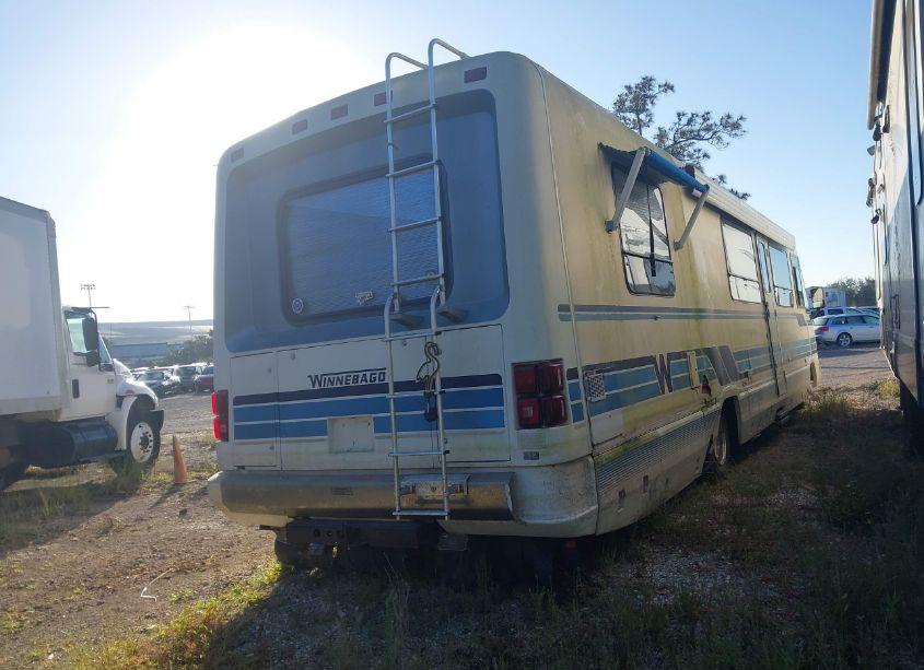 Photo 4 of 1992 Chevrolet P30 (VIN 1GBKP37N7N3314424)