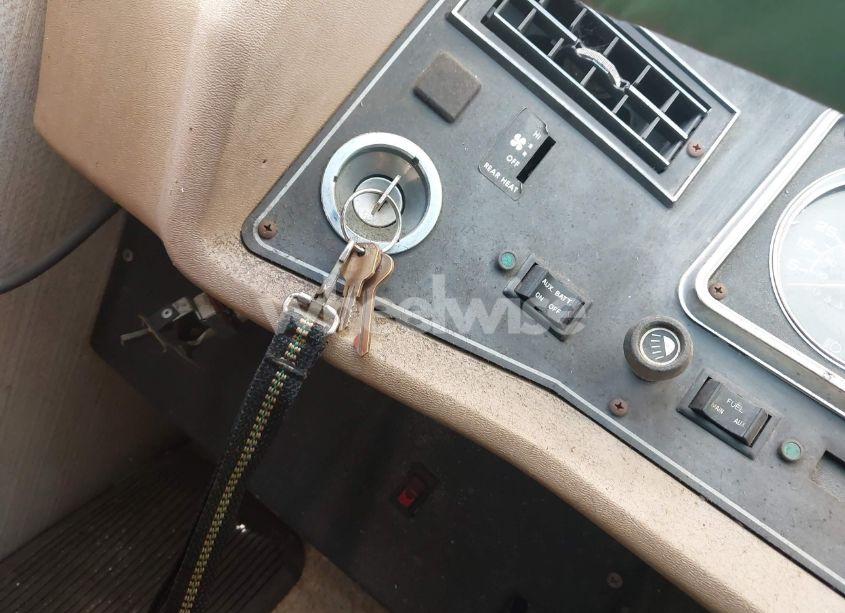 Photo 11 of 1986 Chevrolet P30 (VIN 1GBKP37W2G3334706)