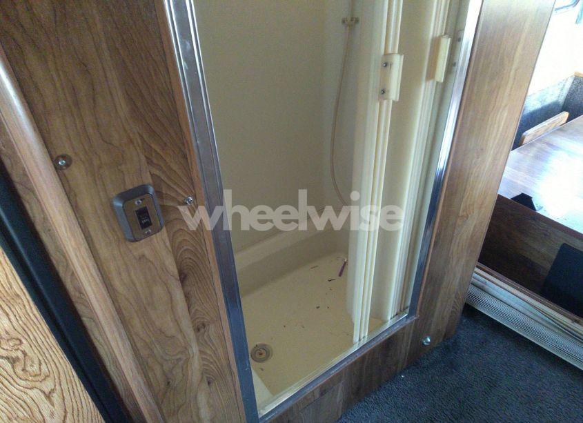 Photo 16 of 1985 Chevrolet P30 (VIN 1GBKP37W6F3303683)