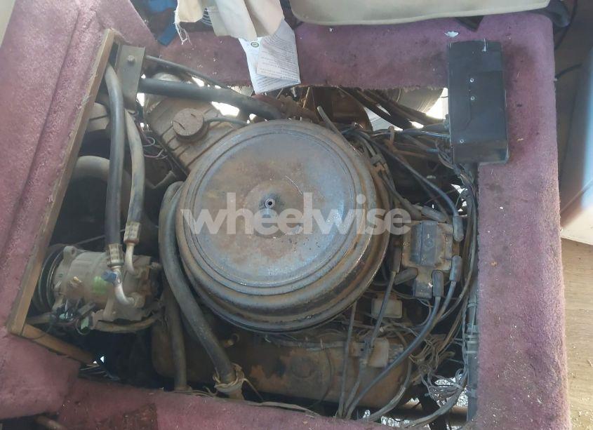 Photo 10 of 1986 Chevrolet P30 (VIN 1GBKP37W8F3320162)