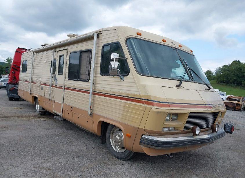 1985 Chevrolet P30 (VIN 1GBKP37WXF3337447) main photo