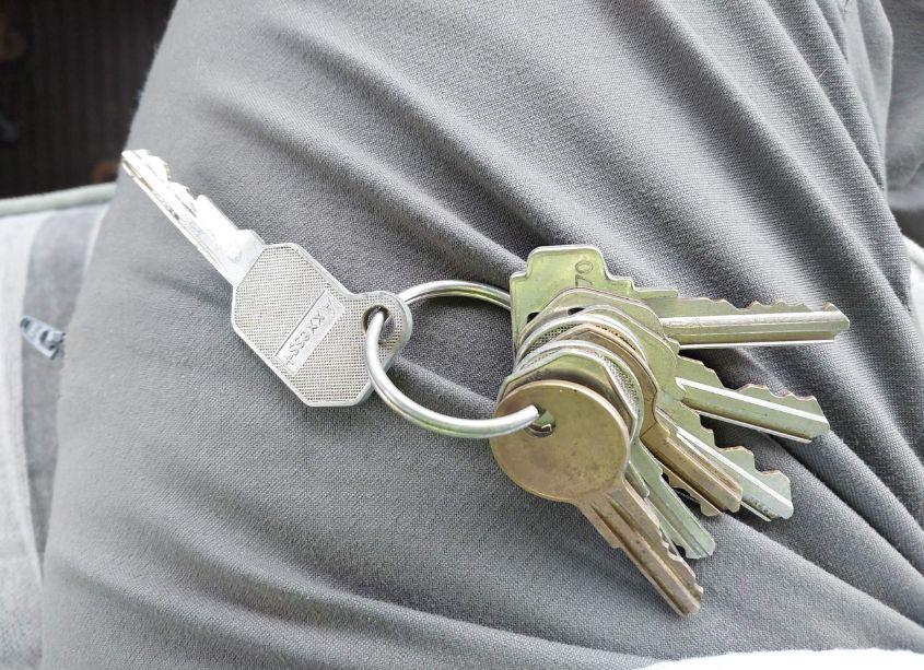 Photo 11 of 1985 Chevrolet P30 (VIN 1GBKP37WXF3337447)