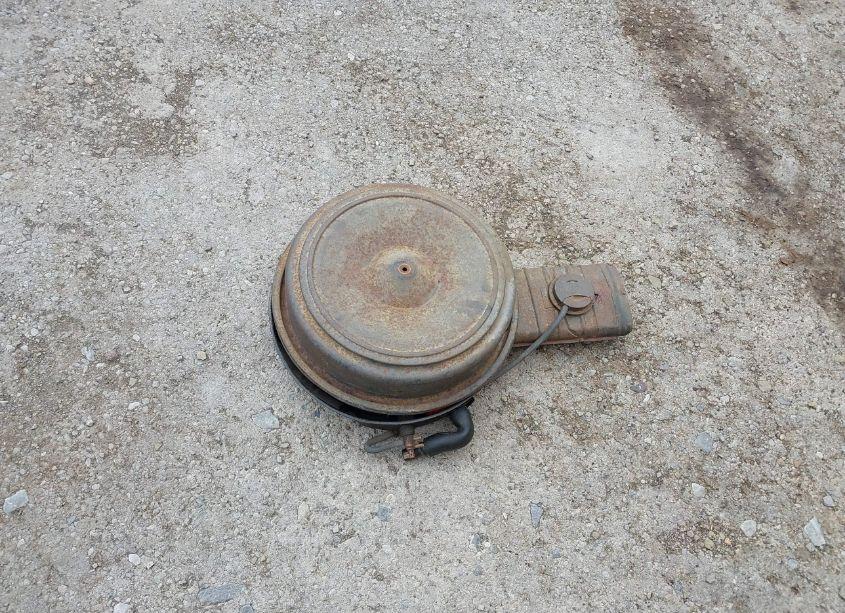 Photo 12 of 1985 Chevrolet P30 (VIN 1GBKP37WXF3337447)