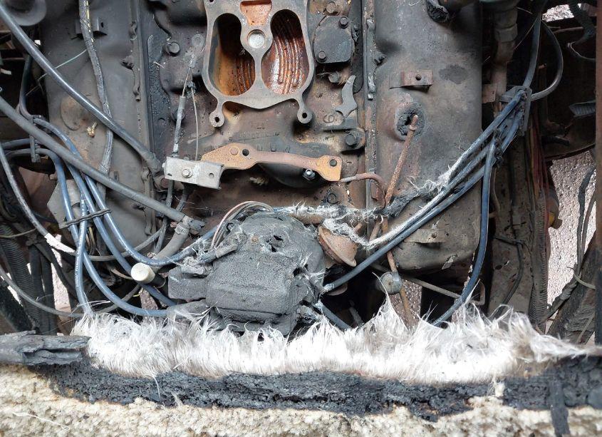 Photo 6 of 1985 Chevrolet P30 (VIN 1GBKP37WXF3337447)