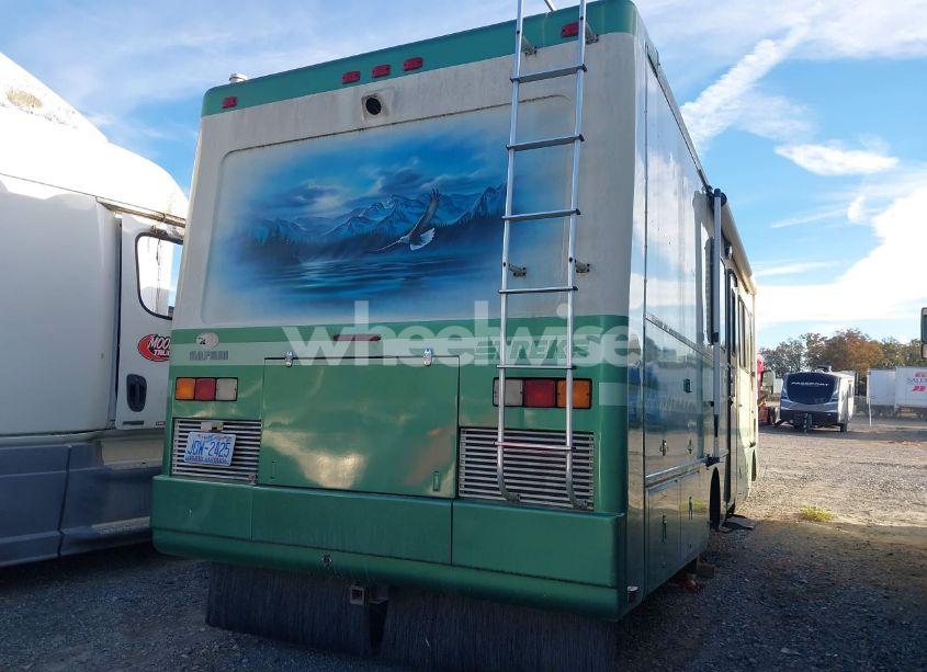 Photo 4 of 1996 Chevrolet P30 (VIN 1GBLP37F7S3320460)