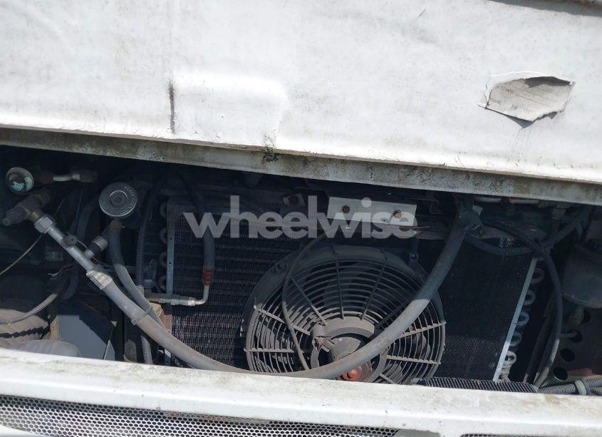 Photo 10 of 1997 Chevrolet P30 (VIN 1GBLP37J6V3303853)