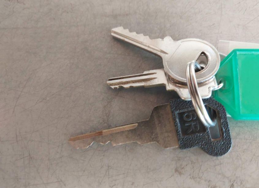 Photo 11 of 1998 Chevrolet P30 (VIN 1GBLP37J6W3314126)