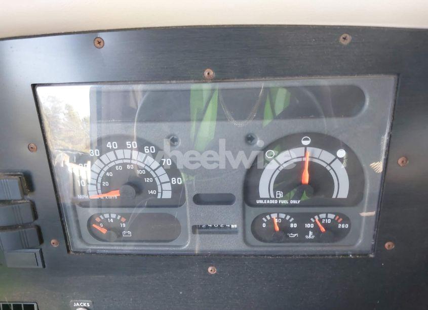 Photo 7 of 1996 Chevrolet P30 (VIN 1GBLP37J7T3316432)