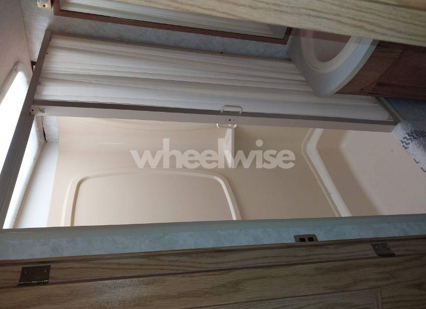 Photo 17 of 1997 Chevrolet P30 (VIN 1GBLP37J8V3314773)