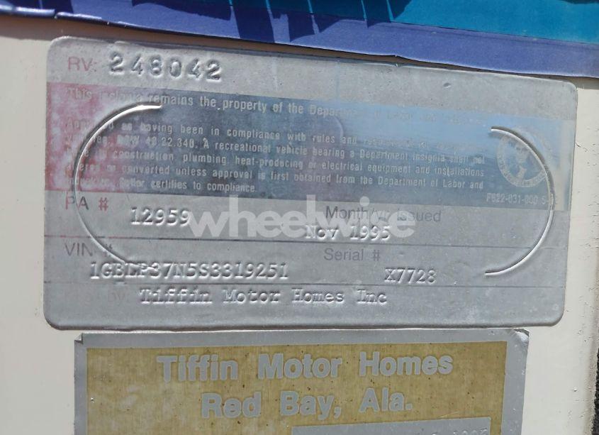 Photo 9 of 1995 Chevrolet P30 (VIN 1GBLP37N5S3319251)