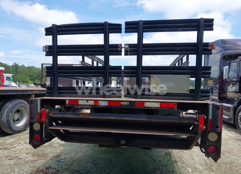 Photo 14 of 2005 Chevrolet Cc7500 N/A (VIN 1GBM7C1C35F505868)