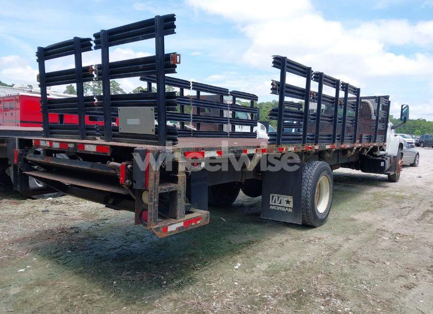 Photo 4 of 2005 Chevrolet Cc7500 N/A (VIN 1GBM7C1C35F505868)