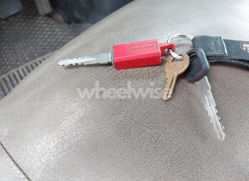 Photo 10 of 2005 Chevrolet Cc7500 N/A (VIN 1GBM7C1C75F529025)