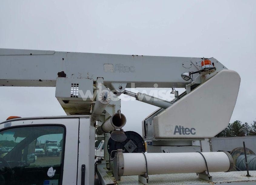 Photo 20 of 2005 Chevrolet Cc7500 N/A (VIN 1GBM7C1C75F529025)