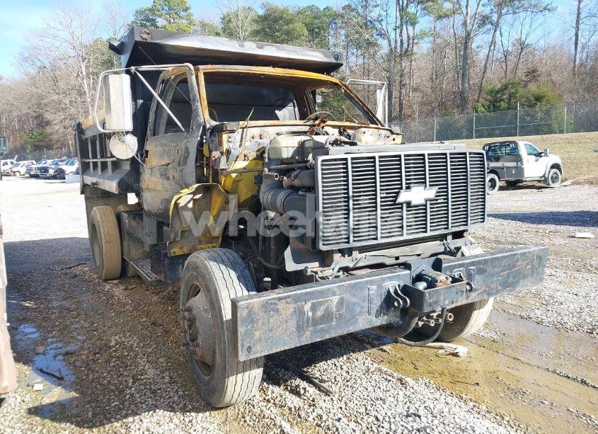 1999 Chevrolet C-series C7H042 (VIN 1GBM7H1C7XJ108757) main photo