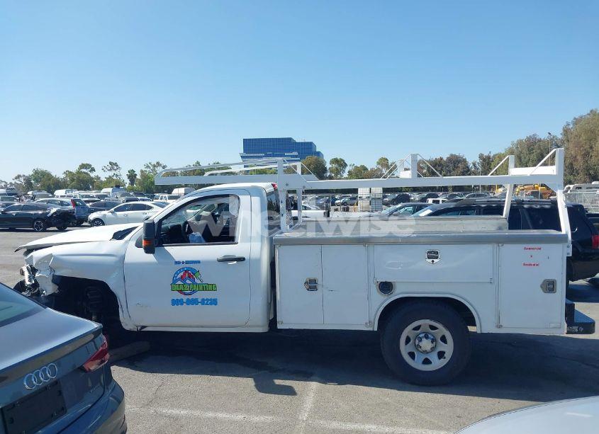 Photo 14 of 2018 Chevrolet Silverado 1500 WT (VIN 1GBNCNECXJZ227646)