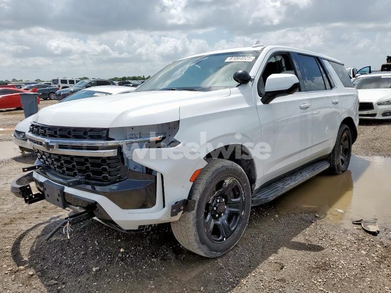 Photo 3 of 2022 CHEVROLET TAHOE C1500 (VIN 1GBSCLED5NR233554)