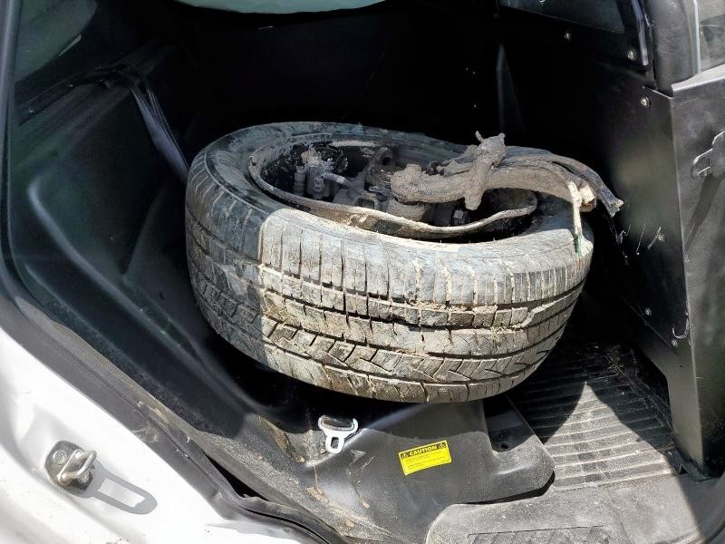 Photo 6 of 2022 CHEVROLET TAHOE C1500 (VIN 1GBSCLED5NR233554)