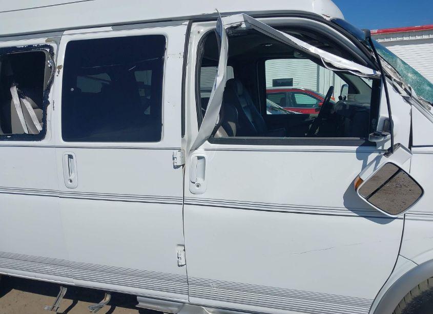 Photo 14 of 2010 Chevrolet Express 1500 UPFITTER (VIN 1GBUGEB42A1110400)