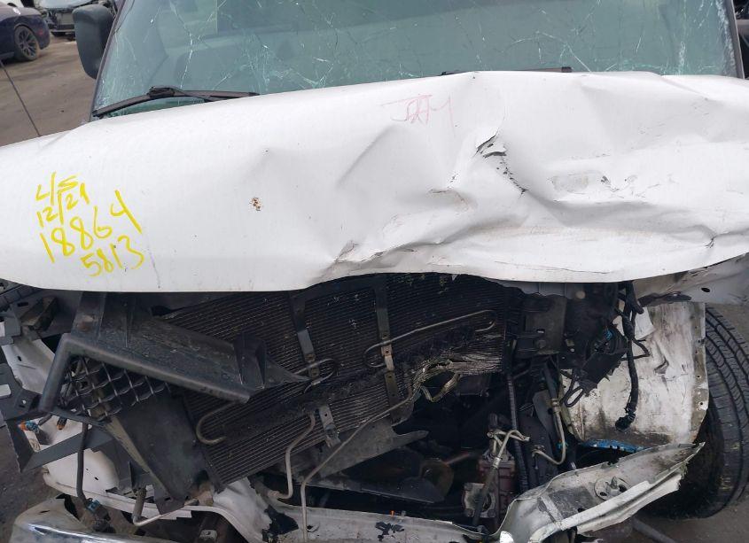 Photo 10 of 2014 Chevrolet Express 3500 LT (VIN 1GBZG1FG7E1115813)