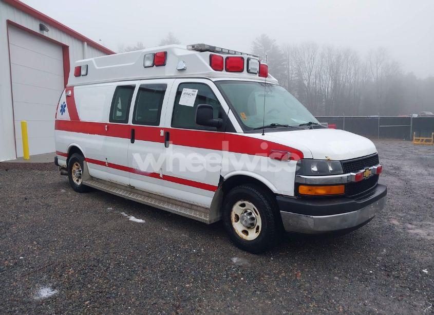 2016 Chevrolet Express 3500 DIESEL (VIN 1GBZGHCL6G1139033) main photo