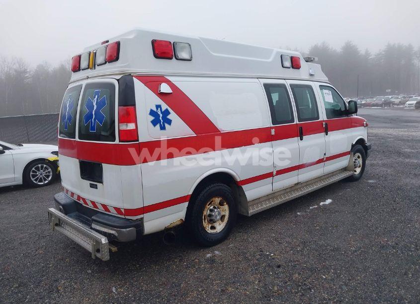 Photo 4 of 2016 Chevrolet Express 3500 DIESEL (VIN 1GBZGHCL6G1139033)