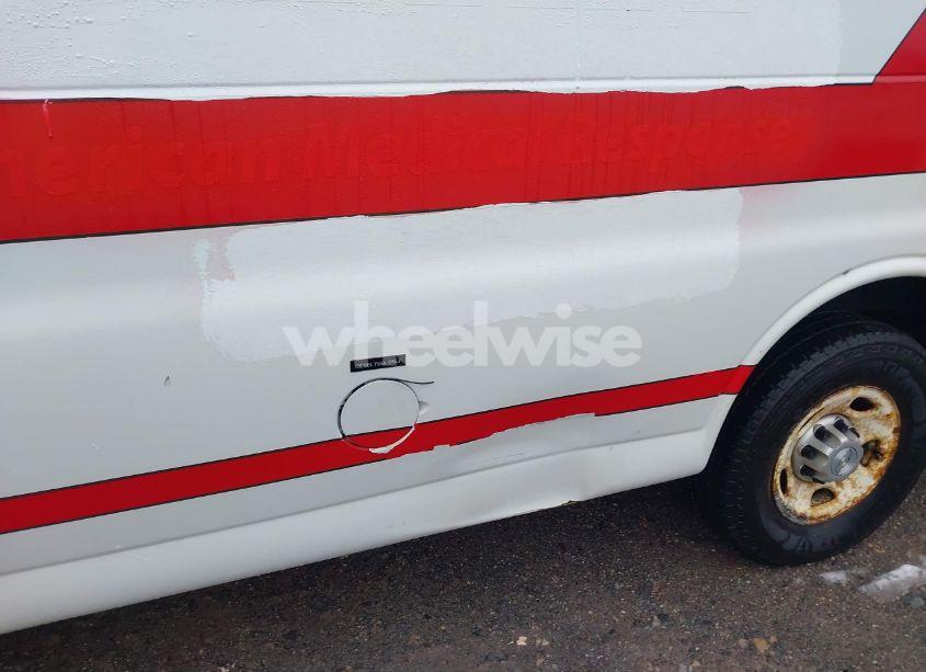 Photo 6 of 2016 Chevrolet Express 3500 DIESEL (VIN 1GBZGHCL6G1139033)