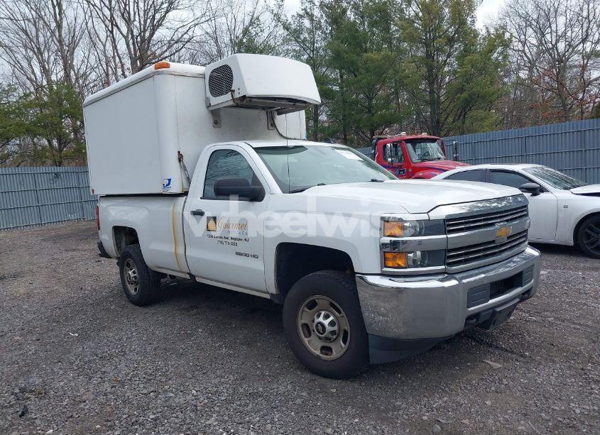 2016 Chevrolet Silverado 2500HD WT (VIN 1GC0CUEG3GZ385581) main photo