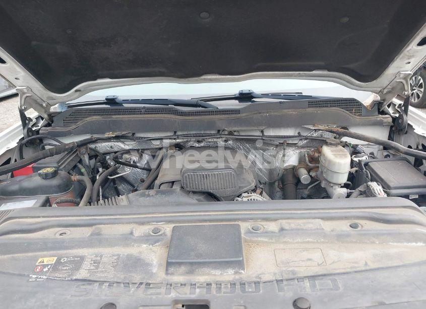 Photo 10 of 2016 Chevrolet Silverado 2500HD WT (VIN 1GC0CUEG3GZ385581)