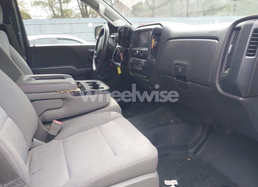 Photo 5 of 2016 Chevrolet Silverado 2500HD WT (VIN 1GC0CUEG3GZ385581)