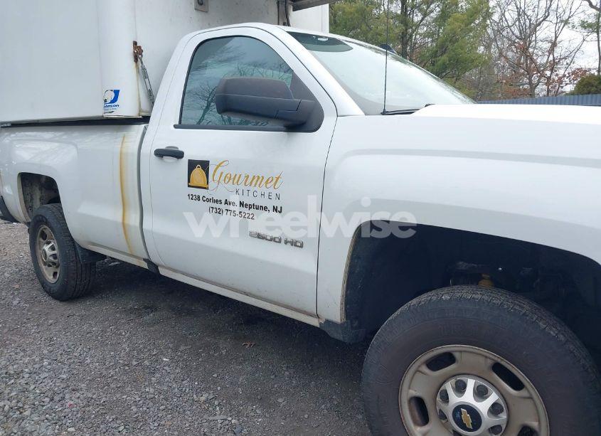 Photo 6 of 2016 Chevrolet Silverado 2500HD WT (VIN 1GC0CUEG3GZ385581)