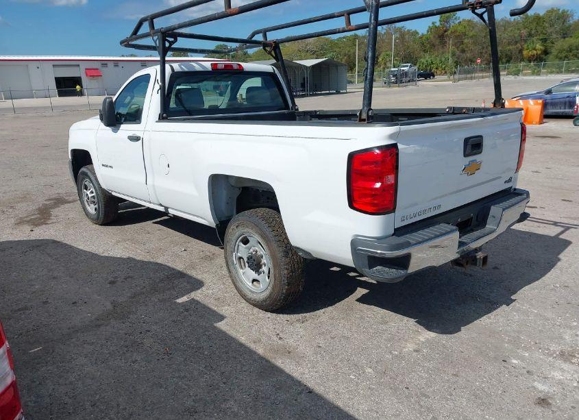 Photo 3 of 2018 Chevrolet Silverado 2500HD WT (VIN 1GC0CUEG8JZ188610)