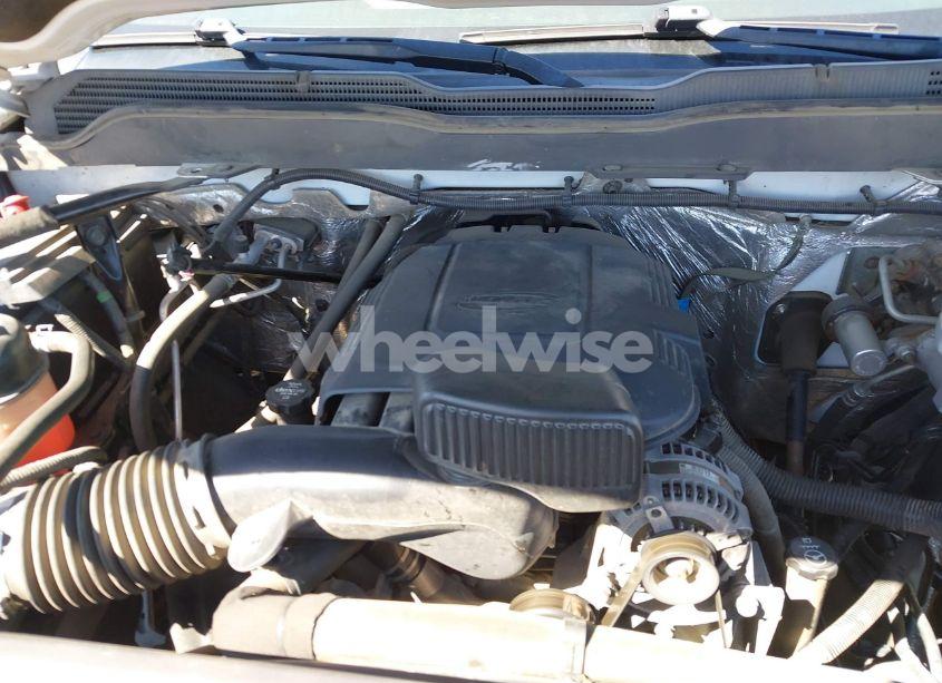 Photo 10 of 2017 Chevrolet Silverado 2500HD WT (VIN 1GC0CUEGXHZ300303)