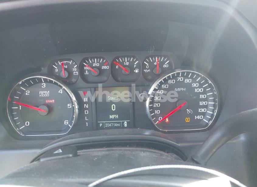 Photo 7 of 2017 Chevrolet Silverado 2500HD WT (VIN 1GC0CUEGXHZ300303)