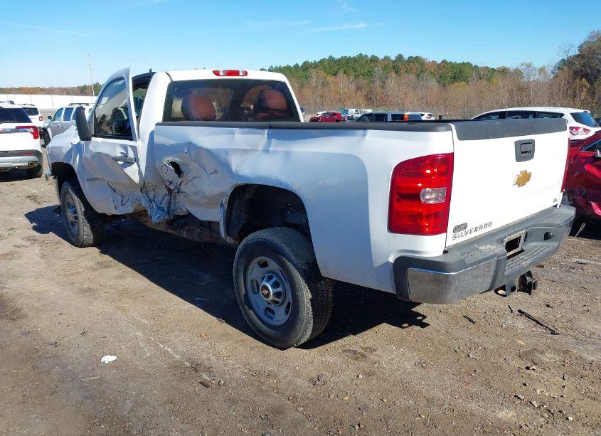 Photo 3 of 2013 Chevrolet Silverado 2500HD WORK TRUCK (VIN 1GC0CVC84DF240919)