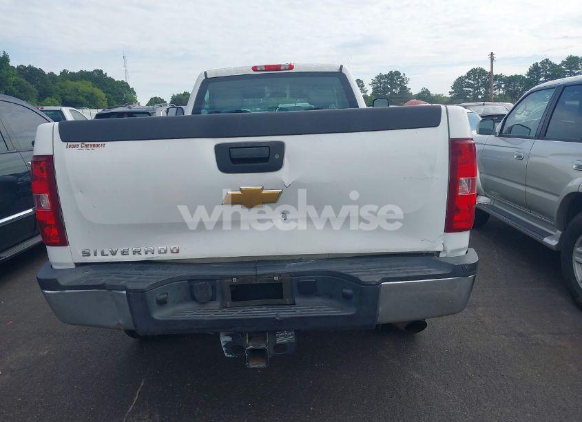 Photo 16 of 2013 Chevrolet Silverado 2500HD WORK TRUCK (VIN 1GC0CVCG0DF224630)