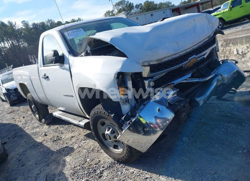 2013 Chevrolet Silverado 2500HD WORK TRUCK (VIN 1GC0CVCG1DF143877) main photo